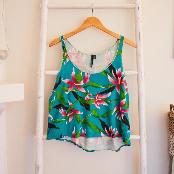 O'Neill Blue Green Tropical Floral Cropped Tank - Picture 1 of 2